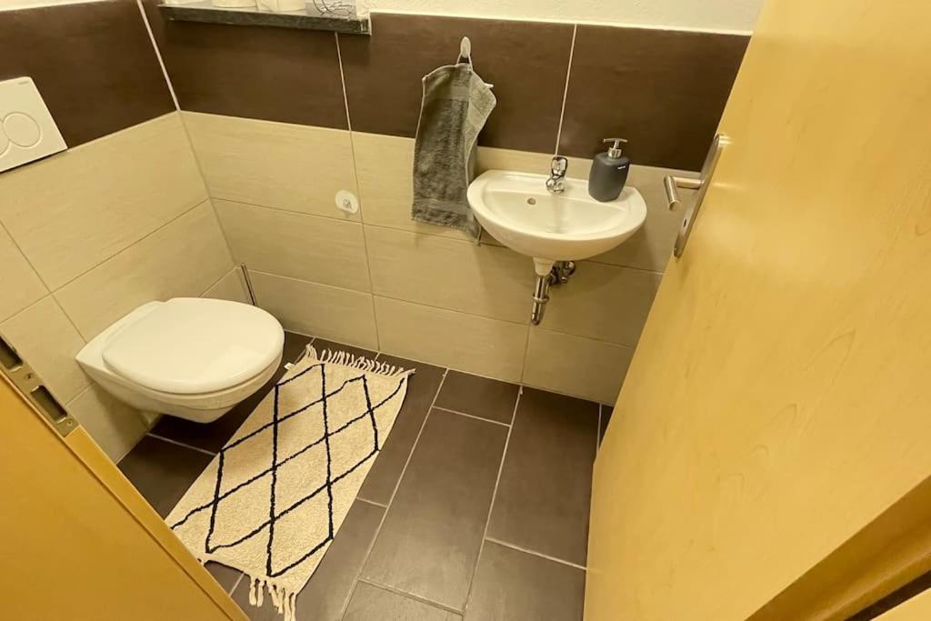 Shine Apartment Schwarzenfeld Dış mekan fotoğraf